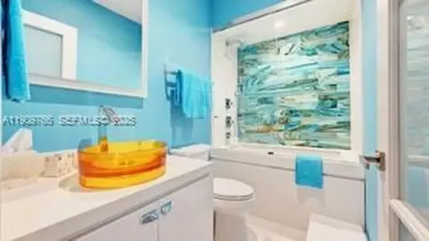 3180 S Ocean Drive Hallandale Beach FL 33009