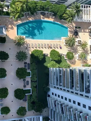 1060 Brickell Avenue Miami FL 33131