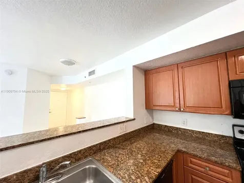 13820 NE 3rd Court North Miami FL 33161