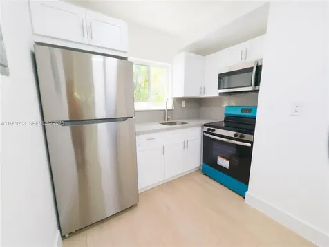 2000 NW 29th Street Miami FL 33142