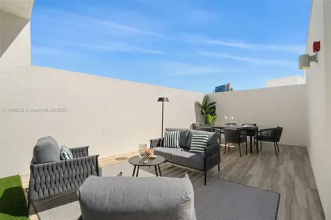 6620 Indian Creek Drive Miami Beach FL 33141