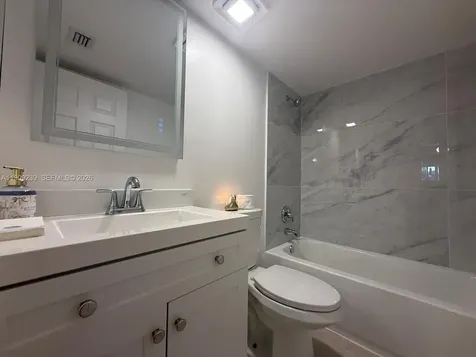 523 Trace Circle Deerfield Beach FL 33441