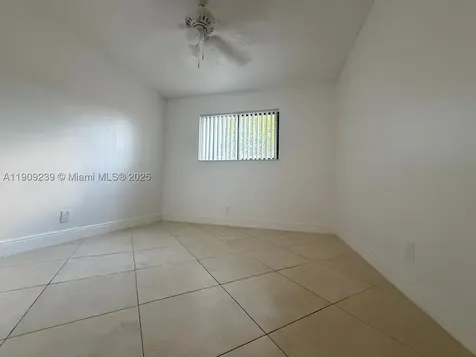 523 Trace Circle Deerfield Beach FL 33441