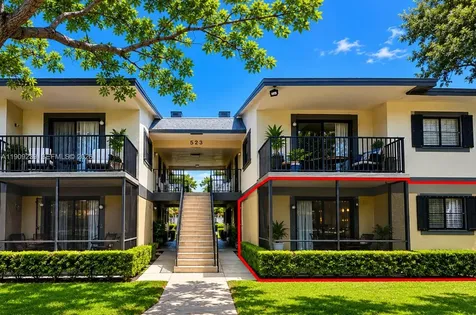 523 Trace Circle Deerfield Beach FL 33441