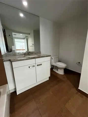 7744 Collins Avenue Miami Beach FL 33141