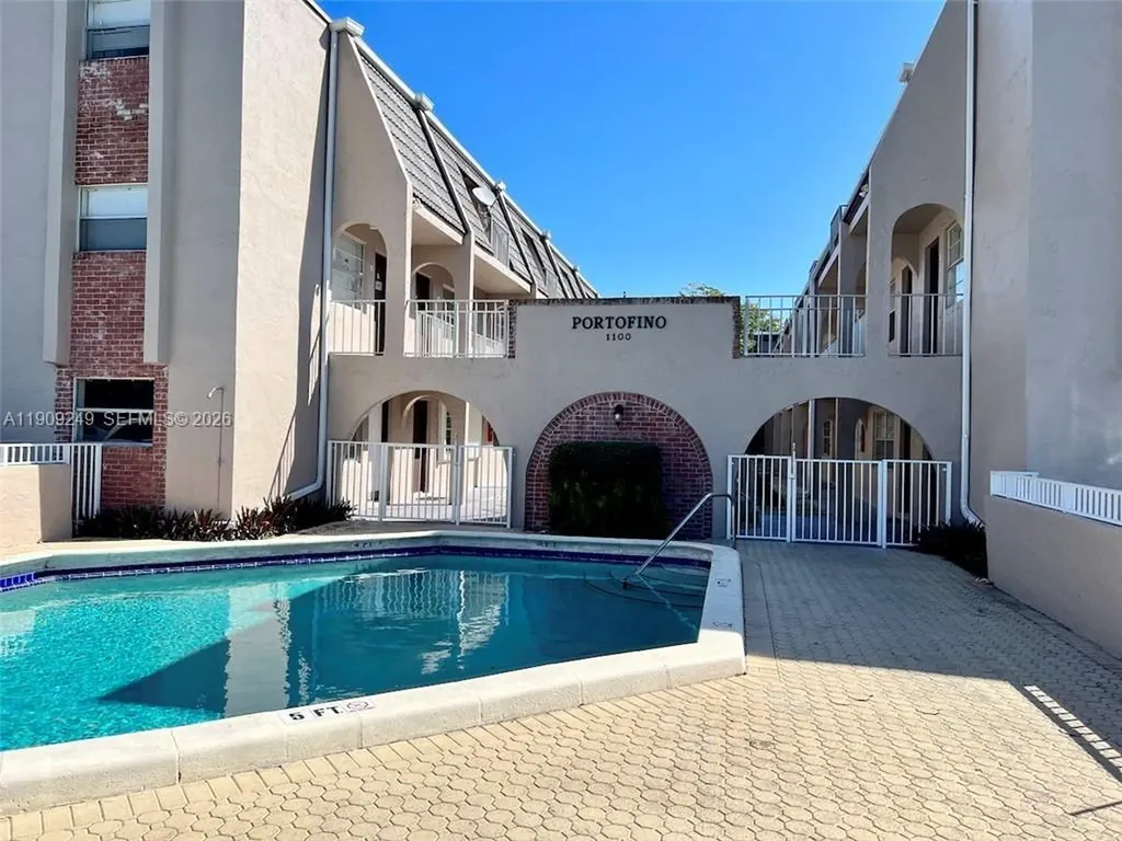1100 SE 4th Avenue Deerfield Beach FL 33441