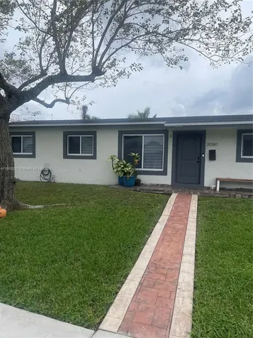 20180 NW 14th Court Miami Gardens FL 33169