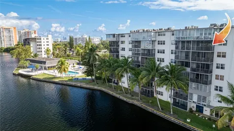 1075 NE Miami Gardens Drive Miami FL 33179