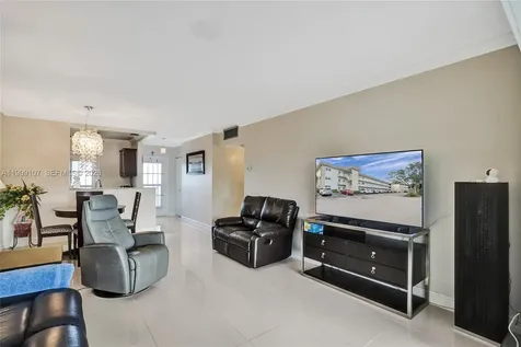 3501 NW 47th Avenue Lauderdale Lakes FL 33319