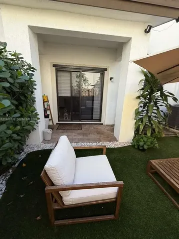 15929 SW 2nd Place Pembroke Pines FL 33027