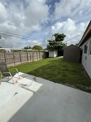 17902 NW 81st Court Hialeah FL 33015
