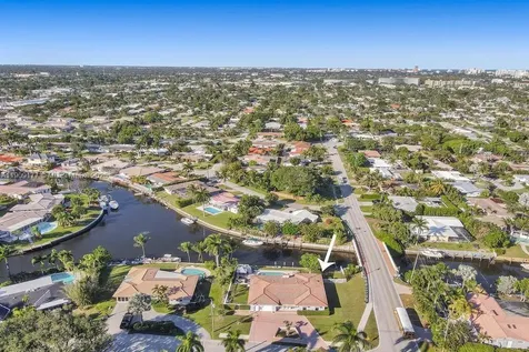 1109 SE 12th Street Deerfield Beach FL 33441