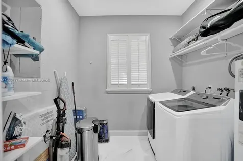 1109 SE 12th Street Deerfield Beach FL 33441