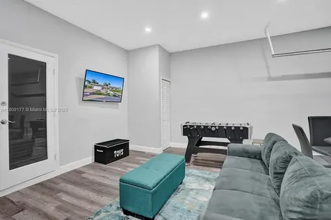1109 SE 12th Street Deerfield Beach FL 33441