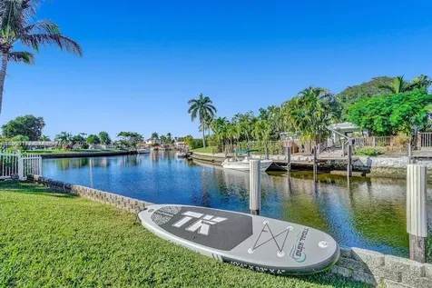 1109 SE 12th Street Deerfield Beach FL 33441