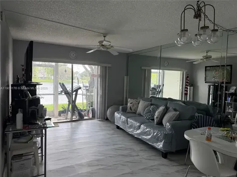 5501 Lakeside Drive Margate FL 33063