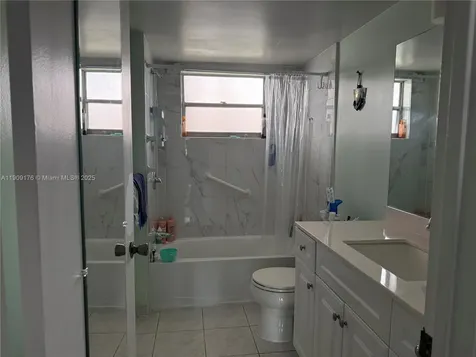 5501 Lakeside Drive Margate FL 33063