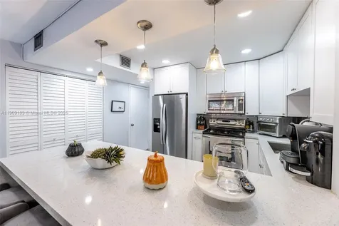 10037 SW 77th Court Miami FL 33156