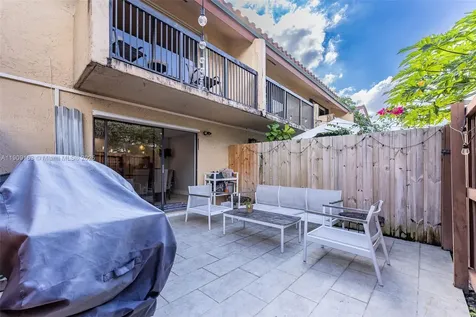 10037 SW 77th Court Miami FL 33156
