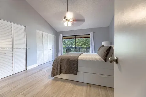 10037 SW 77th Court Miami FL 33156