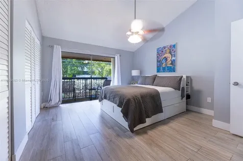 10037 SW 77th Court Miami FL 33156
