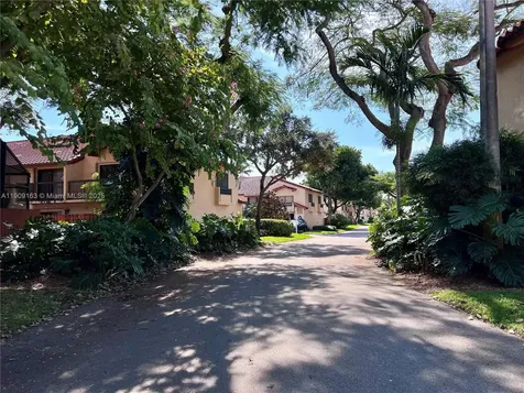 10037 SW 77th Court Miami FL 33156