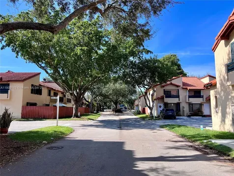 10037 SW 77th Court Miami FL 33156