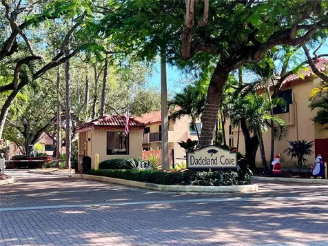 10037 SW 77th Court Miami FL 33156