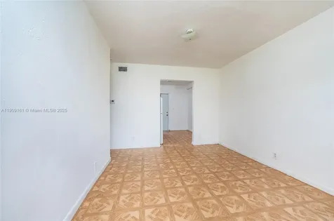 10015 SW 170th Terrace Miami FL 33157