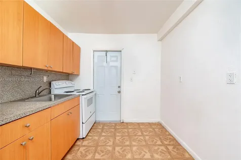 10015 SW 170th Terrace Miami FL 33157