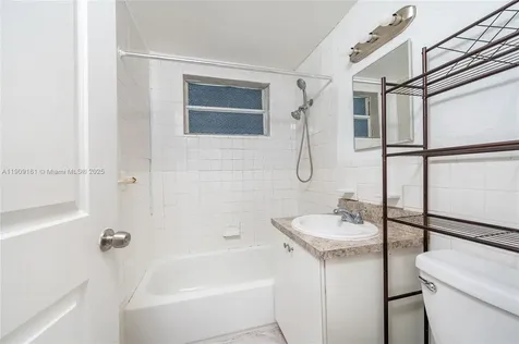 10015 SW 170th Terrace Miami FL 33157