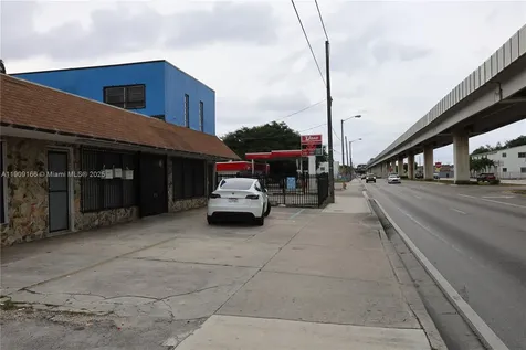 4634 NW 27th Avenue Miami FL 33142