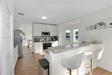 21031 SW 88 Court Cutler Bay FL 33189