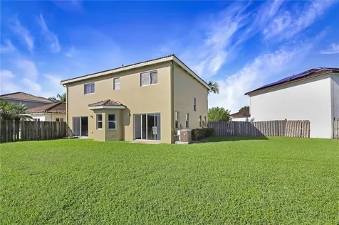 21031 SW 88 Court Cutler Bay FL 33189