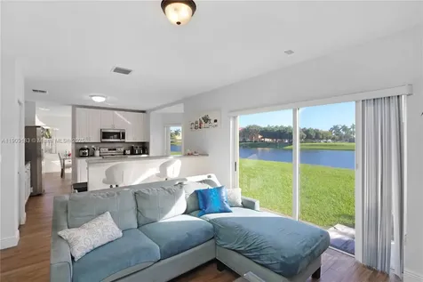 21031 SW 88 Court Cutler Bay FL 33189
