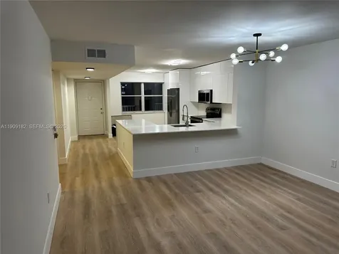 2560 NW 103rd Avenue Sunrise FL 33322