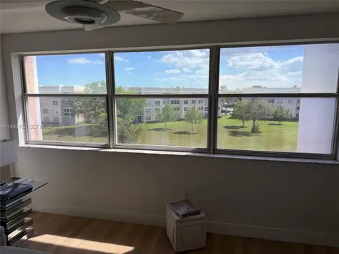 2560 NW 103rd Avenue Sunrise FL 33322