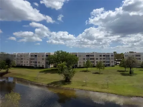 2560 NW 103rd Avenue Sunrise FL 33322