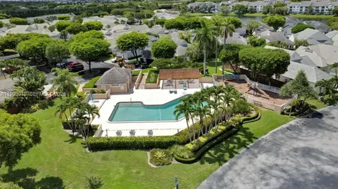 9933 NW 49th Terrace Doral FL 33178