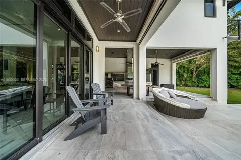 8961 SW 62nd Court Pinecrest FL 33156