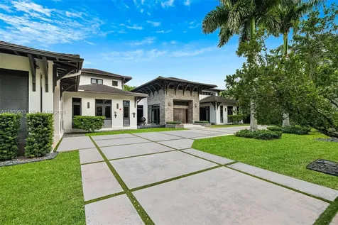 8961 SW 62nd Court Pinecrest FL 33156