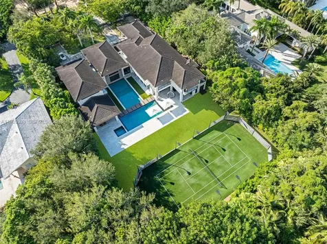 8961 SW 62nd Court Pinecrest FL 33156