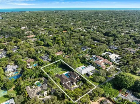 8961 SW 62nd Court Pinecrest FL 33156