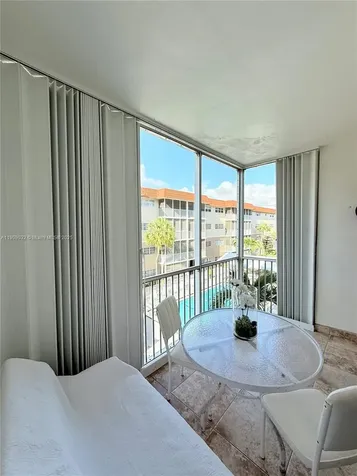 2081 S Ocean Drive Hallandale Beach FL 33009