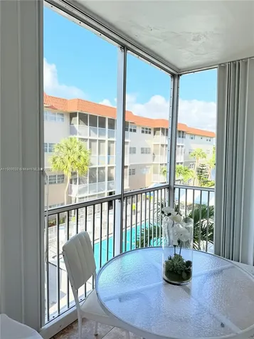 2081 S Ocean Drive Hallandale Beach FL 33009