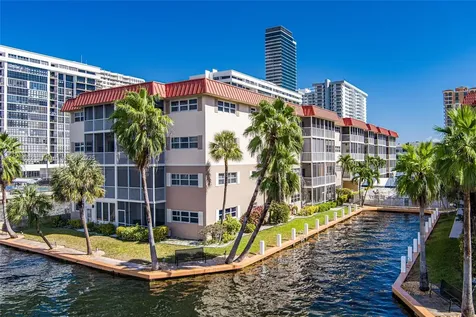 2081 S Ocean Drive Hallandale Beach FL 33009