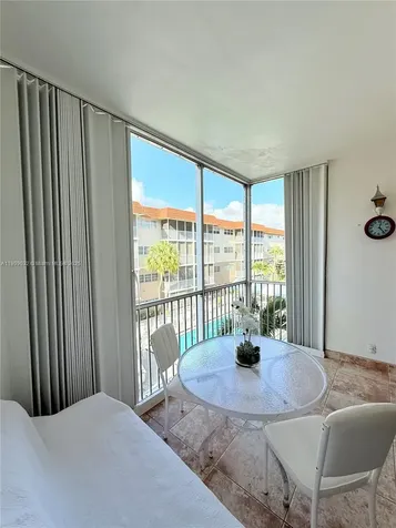 2081 S Ocean Drive Hallandale Beach FL 33009