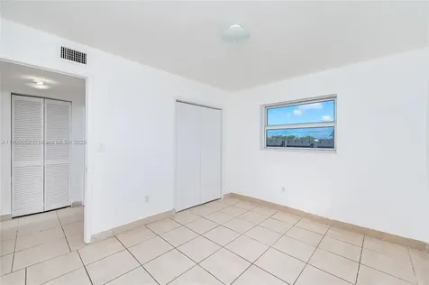 520 SW Krome Terrace Homestead FL 33030