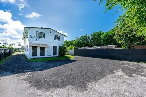 520 SW Krome Terrace Homestead FL 33030