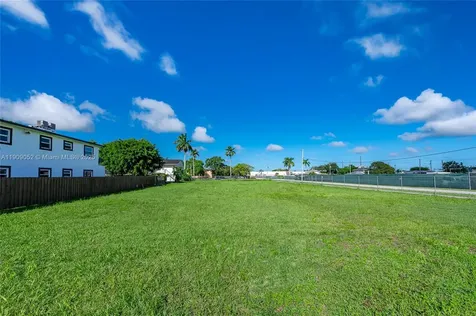 520 SW Krome Terrace Homestead FL 33030